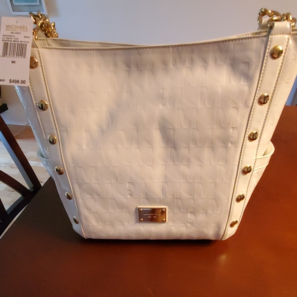 Nwt Michael Kors Delancy Shoulder Bag
